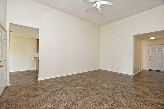 Building Photo - 804 Sable Trail Ct