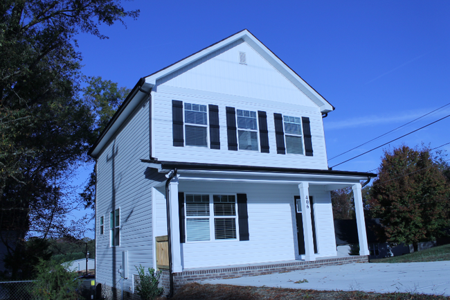 Building Photo - 406 Pleasant Ave