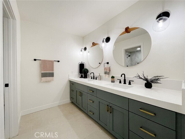 Building Photo - 29132 Pompano Way