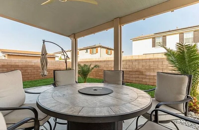 Building Photo - 7818 Poppy Ln