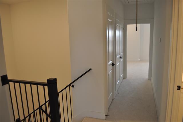 Building Photo - 2520 Red Tailed Hawk Ln