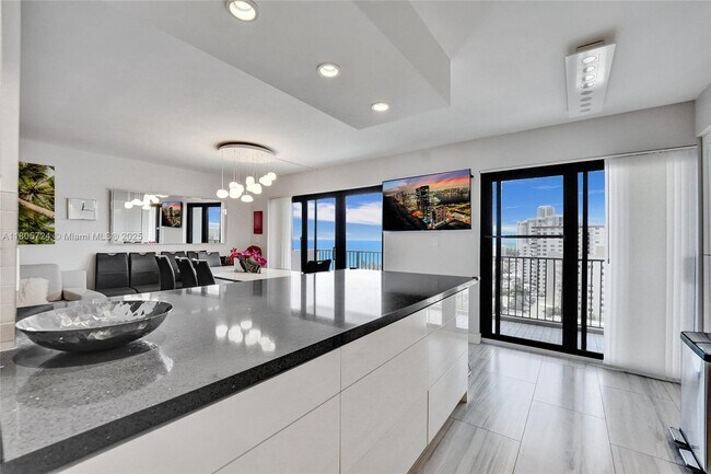 Building Photo - 1201 S Ocean Dr