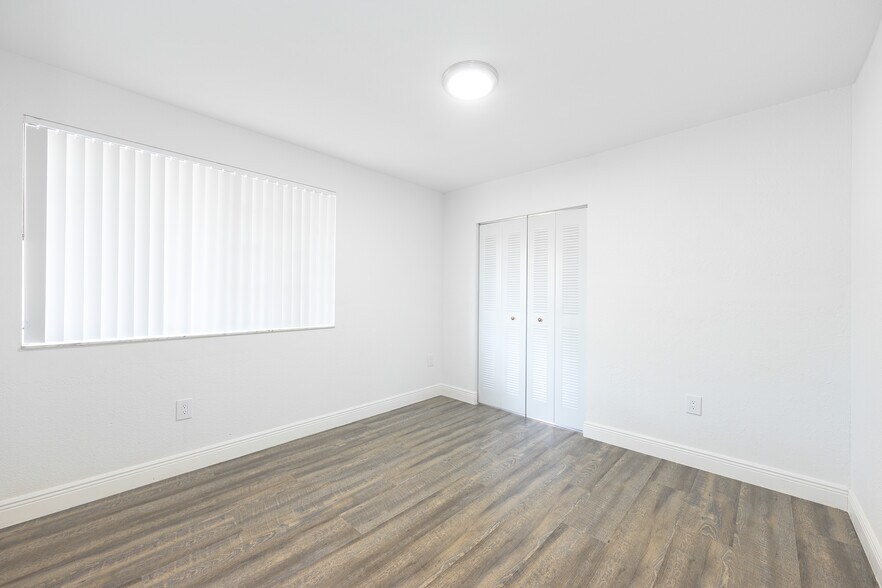 Building Photo - 2355 NW 99th Ter