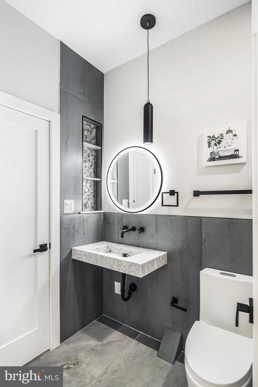 Building Photo - 3500 7th St N