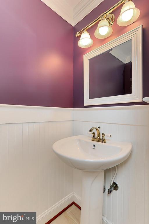 Building Photo - 9630 Sutton Green Ct