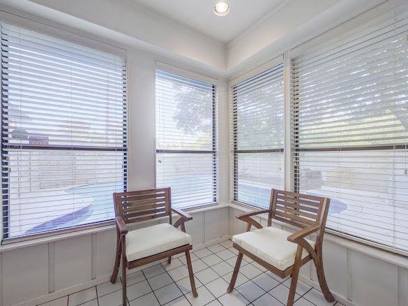 Building Photo - 9667 Timberleaf Dr