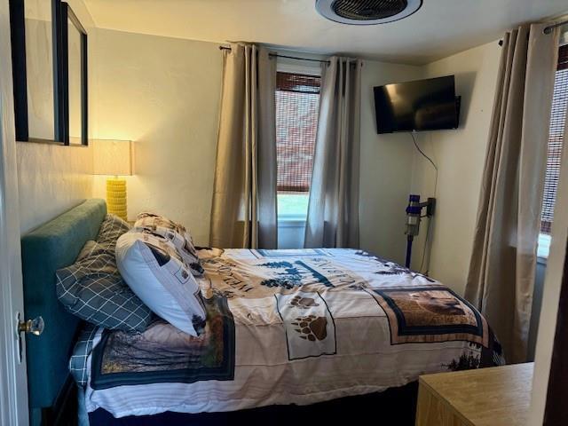 Building Photo - 1202 Berkshire Ave