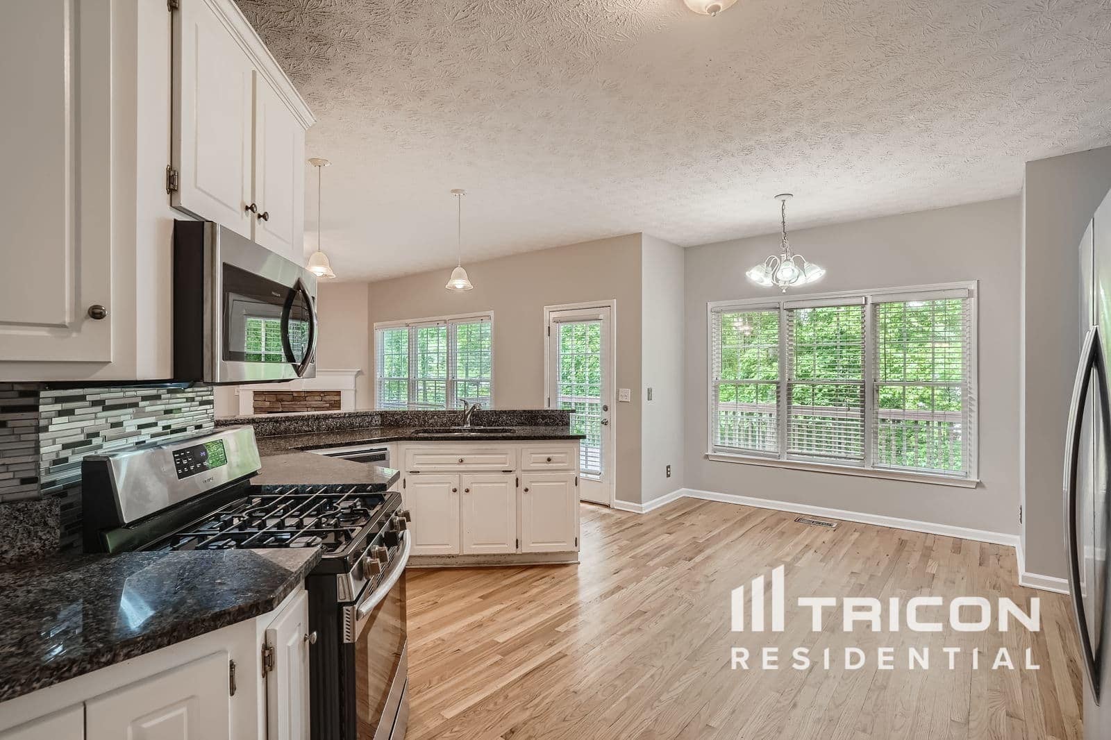 Building Photo - 219 Sable Trace Dr