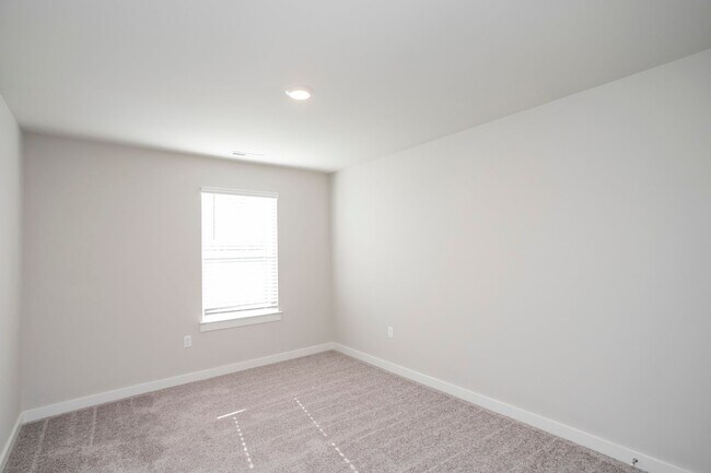 Building Photo - 4509 Sardius Dr