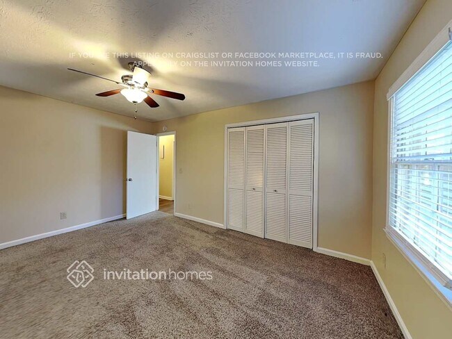 Building Photo - 4515 Lincoln Way SW