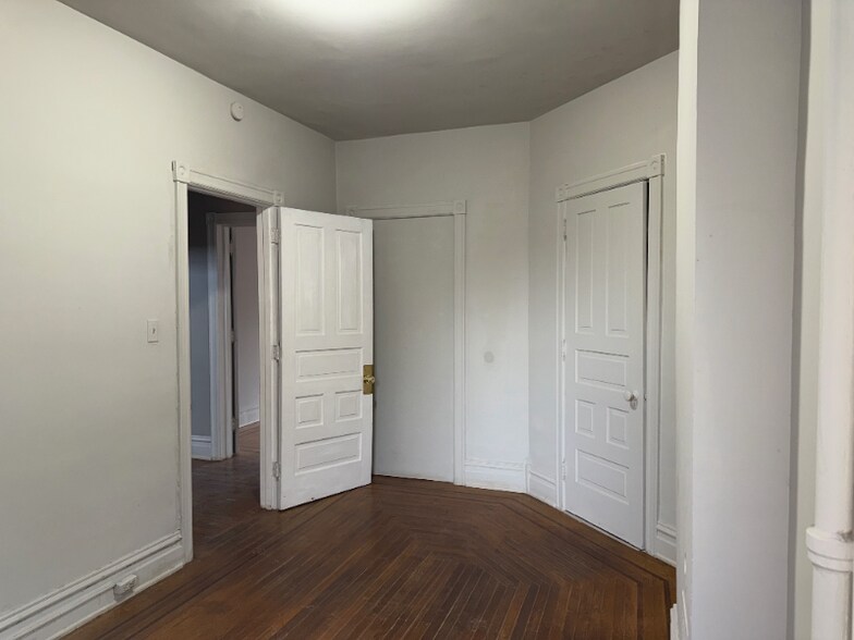 Building Photo - 41 S Franklin St