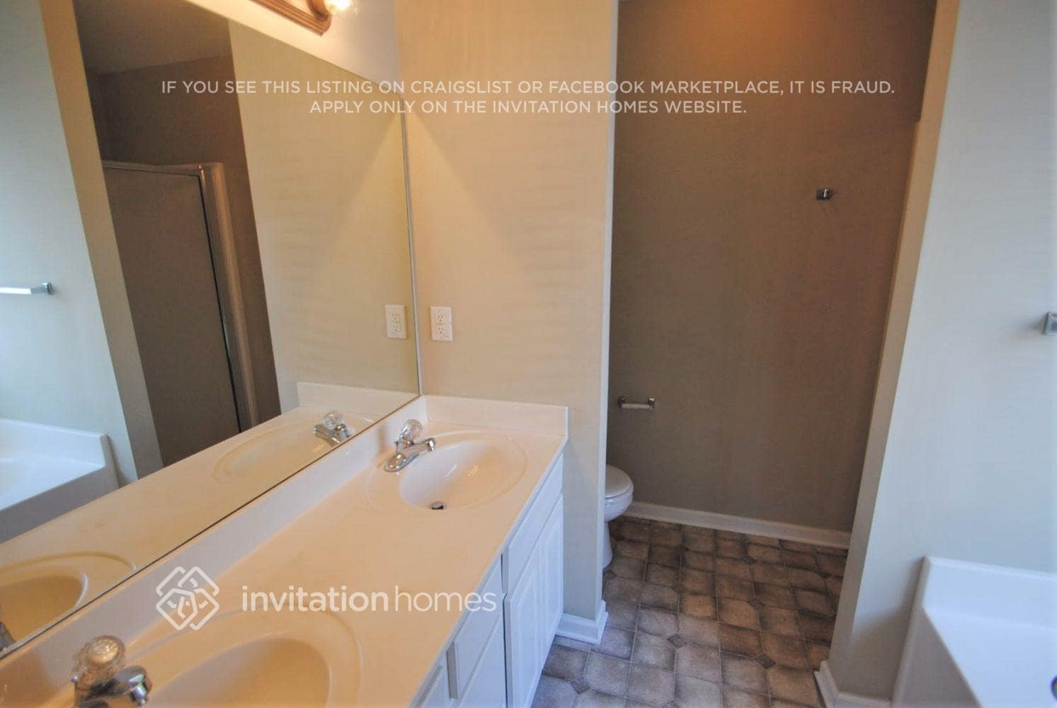Building Photo - 3252 Shady Valley Ct SW