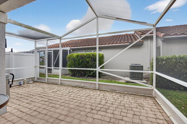 Building Photo - 7470 Chorale Rd