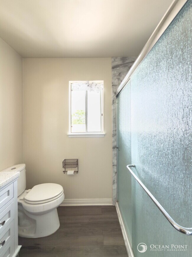 Building Photo - Charming 2BR Townhome in Hueneme Bay 55+ Golf Community