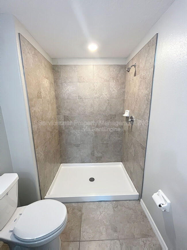 Building Photo - 7648 Ginger Lily Ct