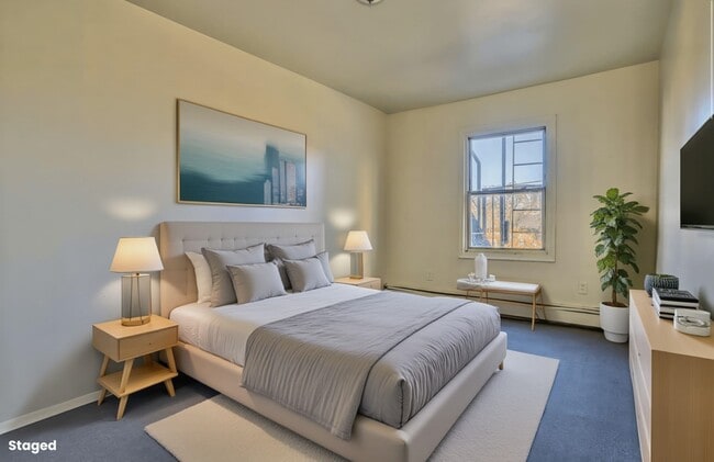 Building Photo - 78 Orient Ave