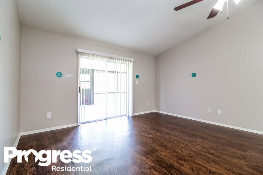 Building Photo - 2645 Annhurst Ave