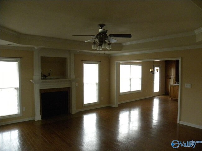 Building Photo - 105 Fawn Forest Dr