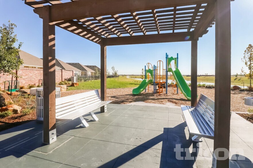 Building Photo - 3072 Dawn Sound Dr