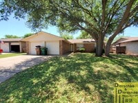Building Photo - Cute 3 Bedroom 2 Bath House Near the Base COMING SOON!