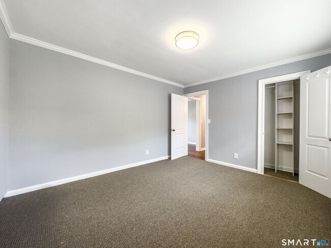 Building Photo - 73 Seaton Rd