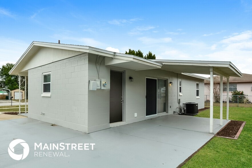 Building Photo - 2682 Kimberly Dr
