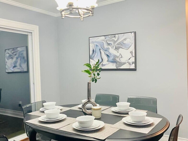 Dining Room - 1524 Woodland Cir SE