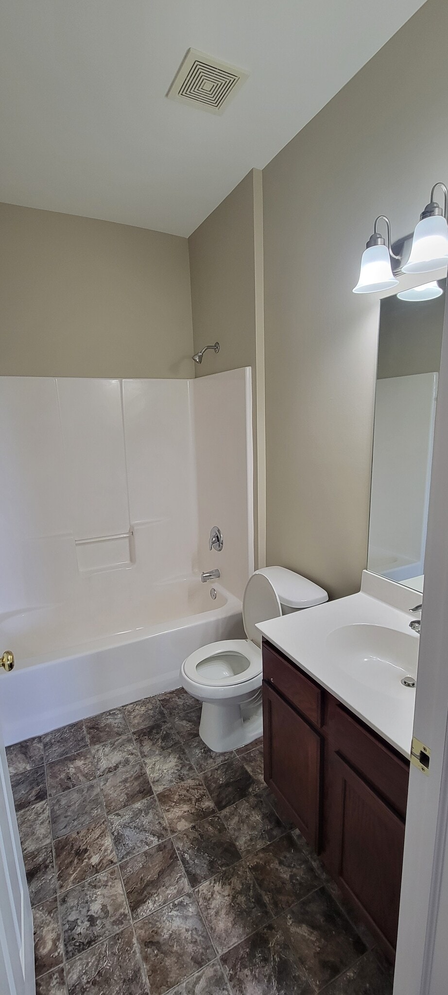 Second bath - 7601 E 112th Ave