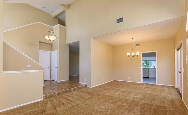 Building Photo - Oak Park 2 story cul-de-sac home