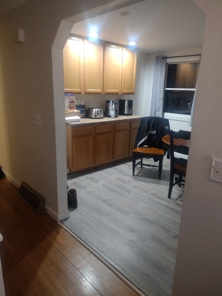 Building Photo - 6 Norwich Rd