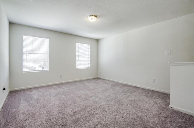 Building Photo - AVAILABLE NOW - Spacious 3-Bedroom Home in Monticello Park – 2 Living Areas, Granite Counters & L...