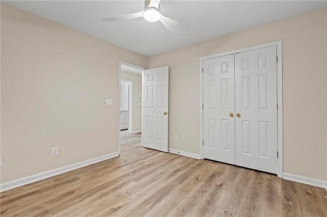 Building Photo - 11260 Wittenridge Dr