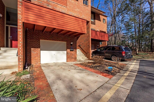 Building Photo - 11502 Sunder Ct