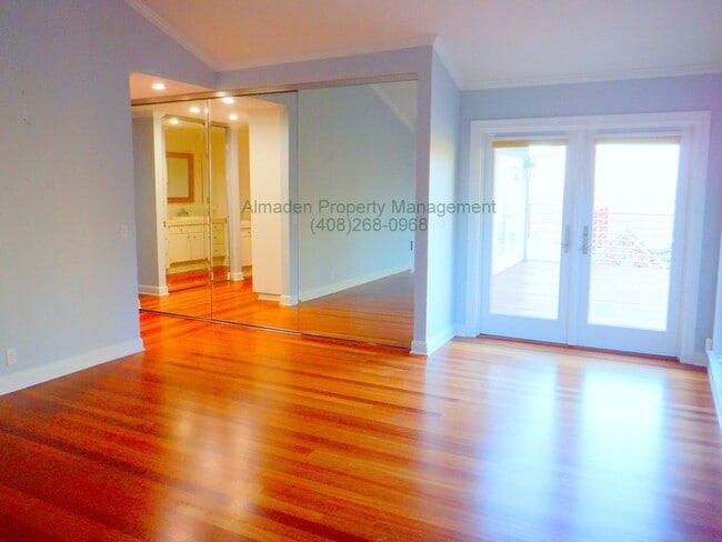 Building Photo - 1186 Wilhelmina Way