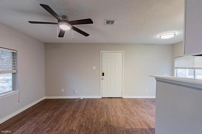 Building Photo - 4500 Witham Ln