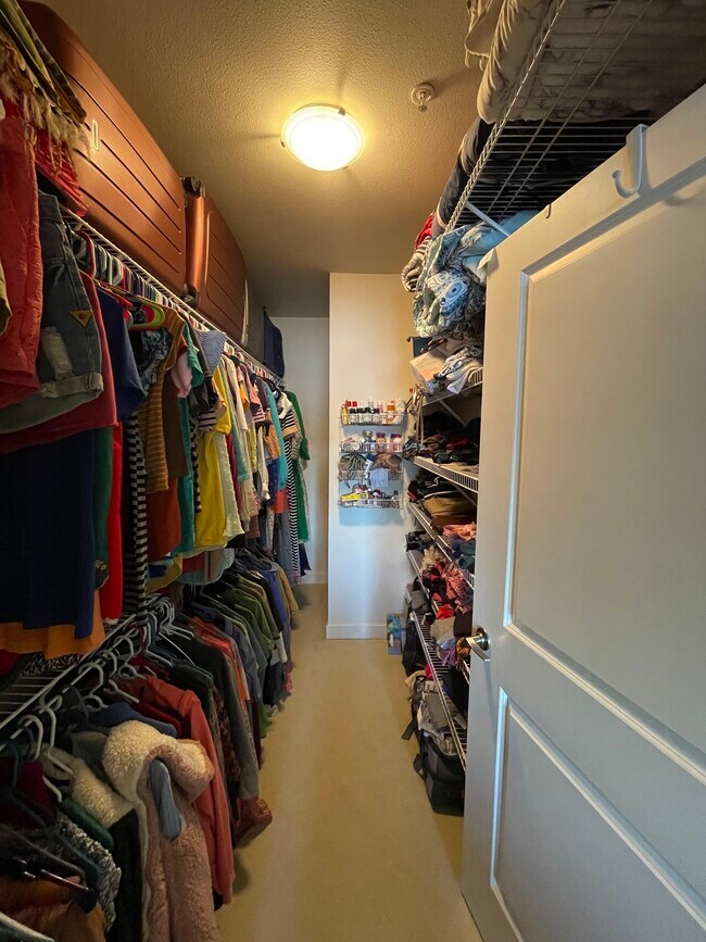 Master Closet - 1545 NW 57th St