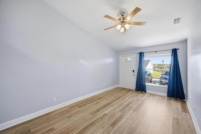 Building Photo - 750 S Grand Hwy