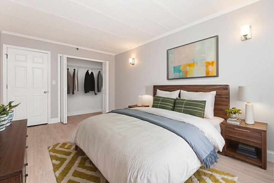 Building Photo - 1933 Commonwealth Ave