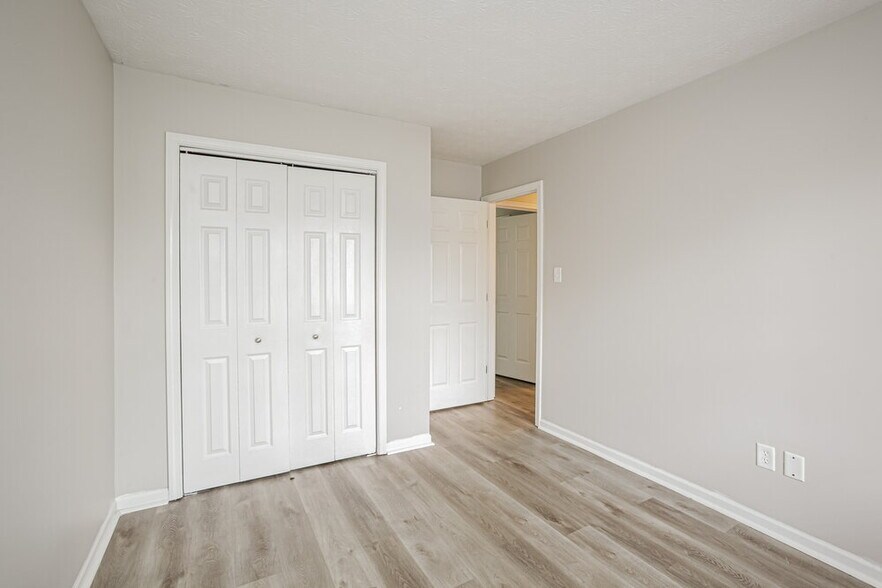 Building Photo - 5040 Harpers Ln