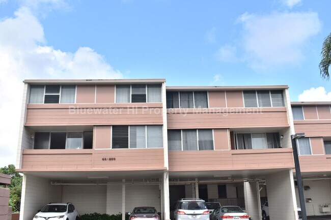 Building Photo - Upgraded 2/1/1 Hale Anaole Apts (Kaneohe) w/ utl. incl.