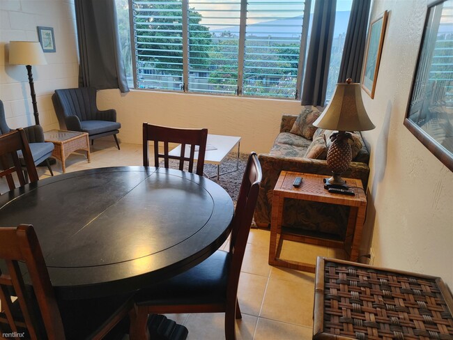 Building Photo - 2 br, 1.5 bath Condo - 111 Kahului Beach R...