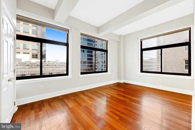 Building Photo - 1500 Chestnut St