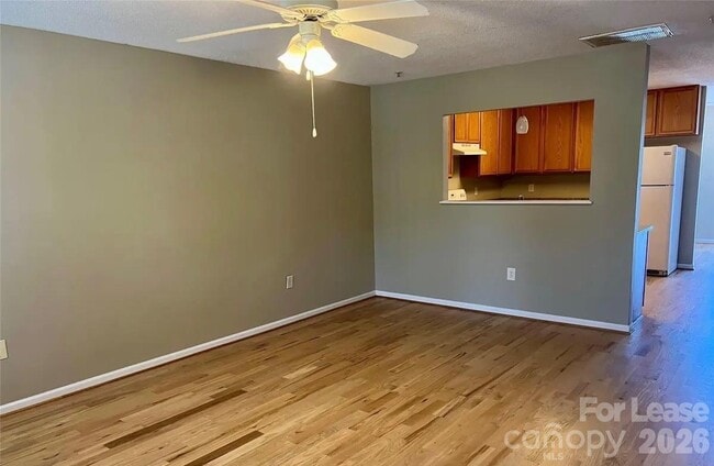 Building Photo - 113 Steam Engine Dr