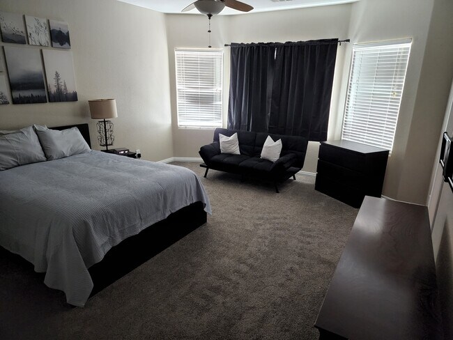 Building Photo - 3091 Tara Murphy Dr