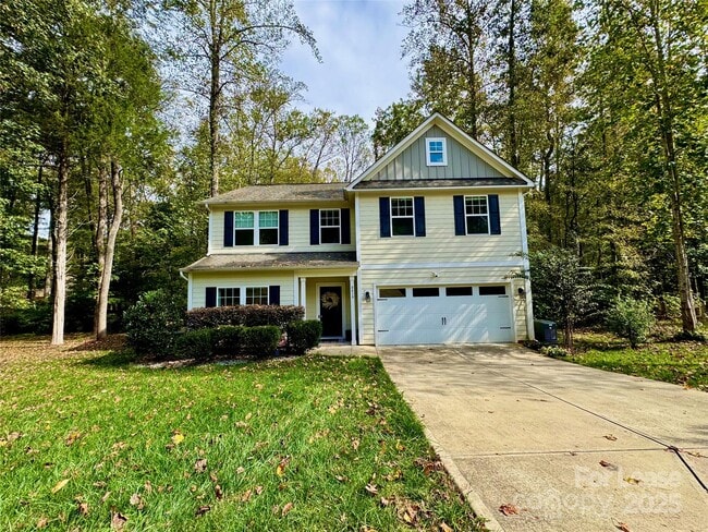 Building Photo - 8419 Aspen Ct