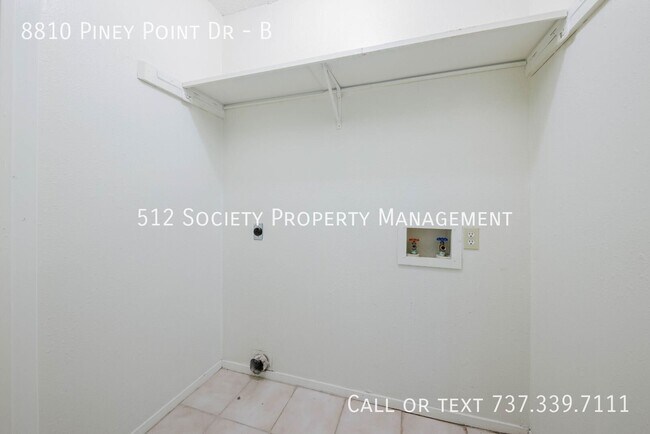 Building Photo - 8810 Piney Point Dr