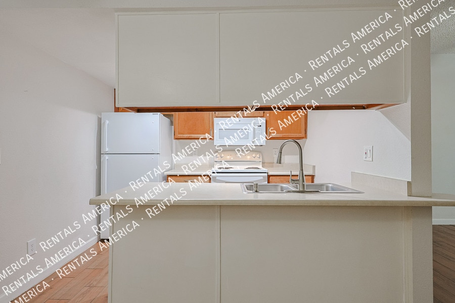 Building Photo - 8888 N 47th Ave