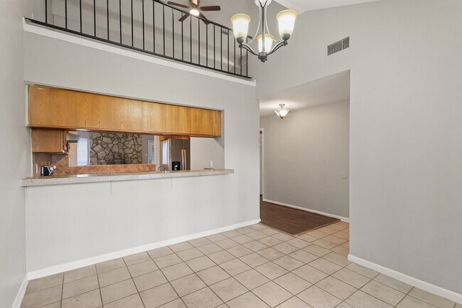 Building Photo - 12322 Wild Pine Dr