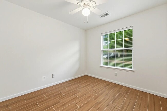 Building Photo - 26542 Marble Point Ln