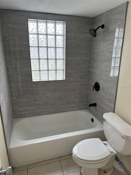 Building Photo - 102 Lullwater St